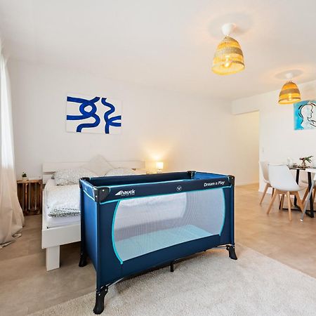 Idyl Kostenloser Privat-Parkplatz Wifi Smarttv Balkon Лудвигсбург Екстериор снимка